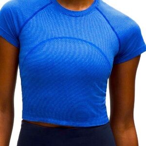 NWOT Lululemon short sleeve Periwinkle blue crop top; size 6